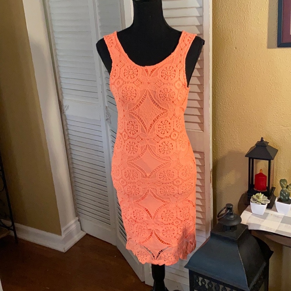 SOLD//NWT Cute Summer dress with stretch XS